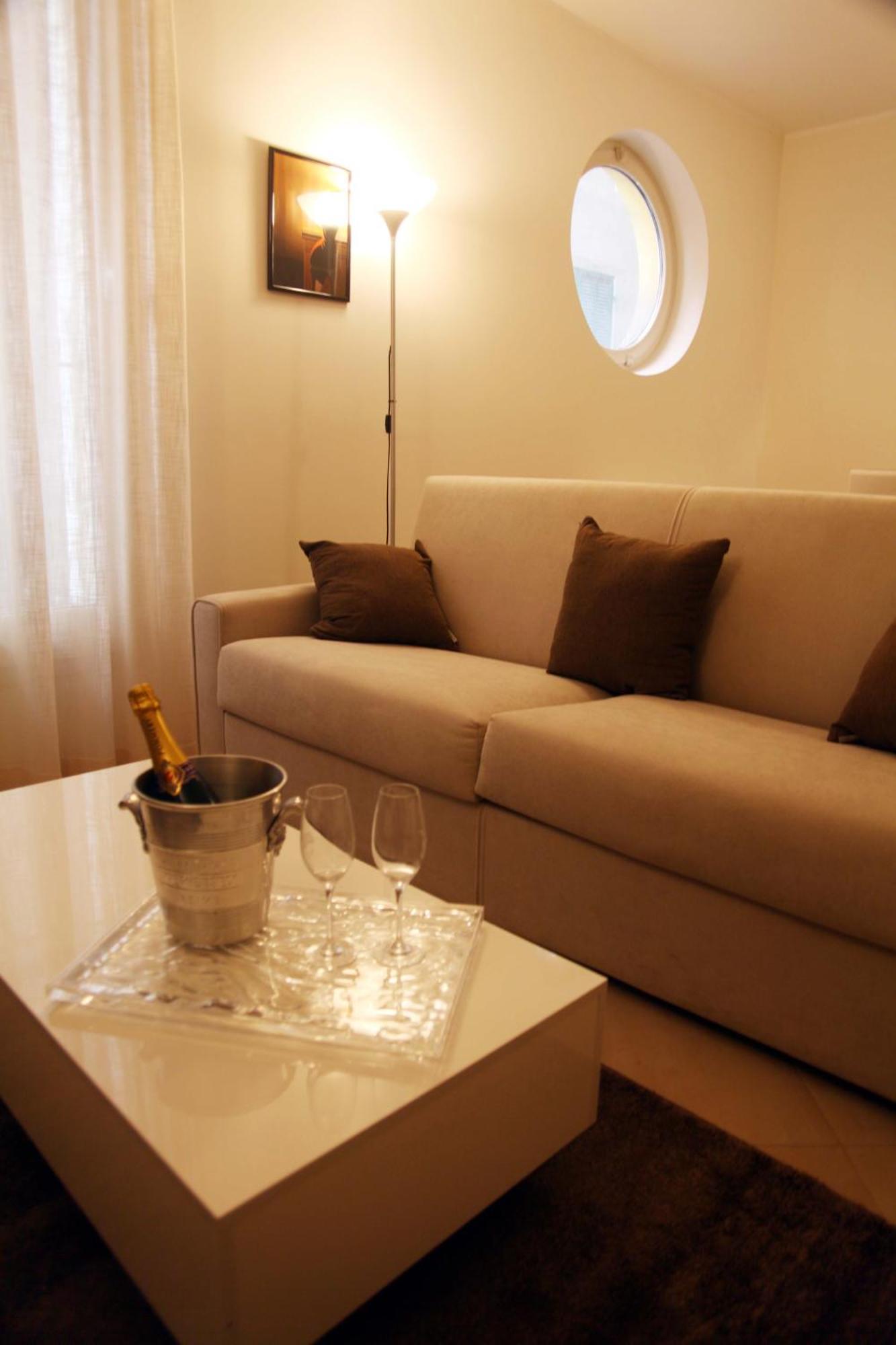 Dimoraviapiadue Apartment Савона Екстериор снимка